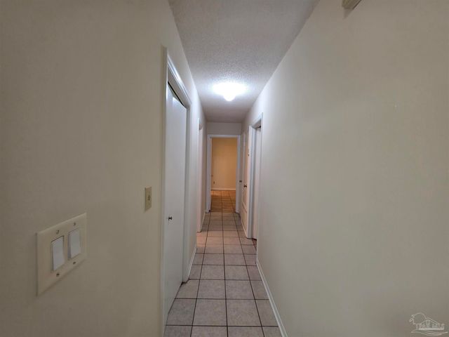 1440 N 61st Ave 8D, Pensacola, FL 32506