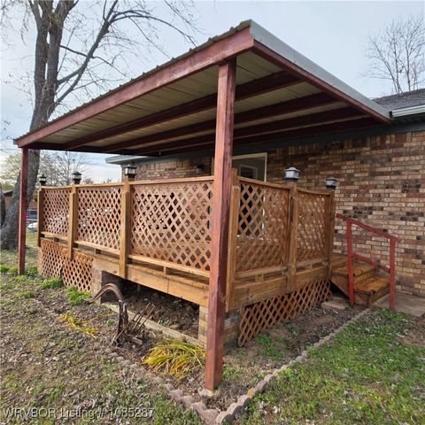 920 Division Street, Greenwood, AR 72936