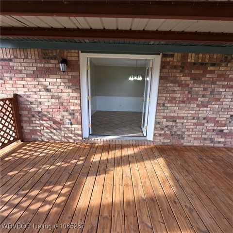 920 Division Street, Greenwood, AR 72936