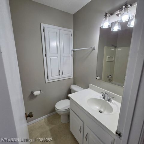 920 Division Street, Greenwood, AR 72936