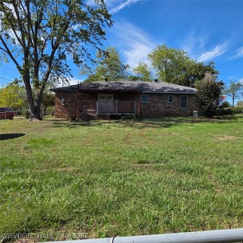 920 Division Street, Greenwood, AR 72936