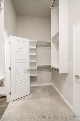 2942 N Briarwood Avenue, Catoosa, OK 74015