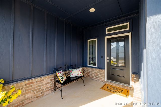 2942 N Briarwood Avenue, Catoosa, OK 74015