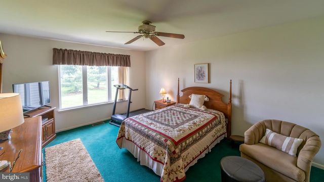 3006 MARYANNES CT, North Wales, PA 19454