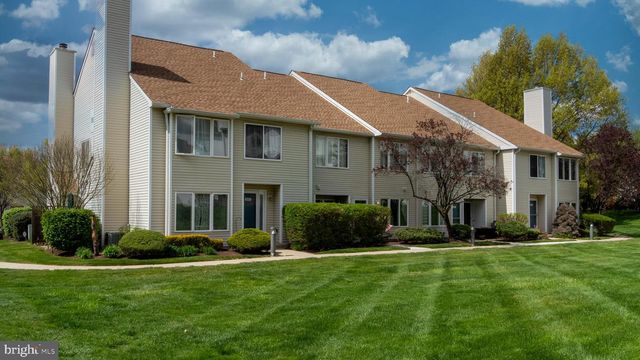 3006 MARYANNES CT, North Wales, PA 19454