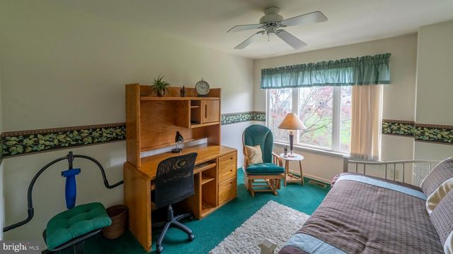 3006 MARYANNES CT, North Wales, PA 19454