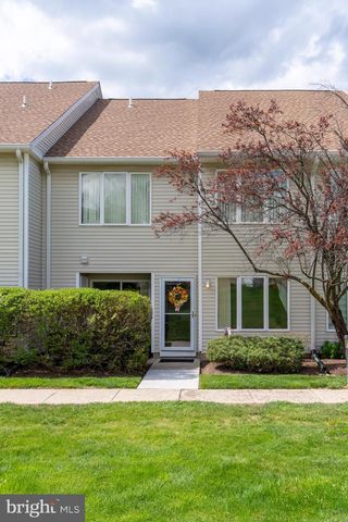 3006 MARYANNES CT, North Wales, PA 19454