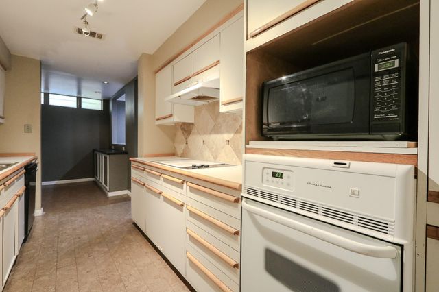 1905 Park Street, Houston, TX 77019