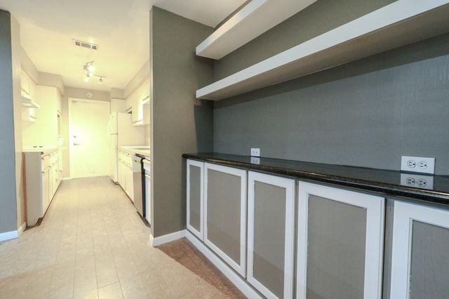 1905 Park Street, Houston, TX 77019
