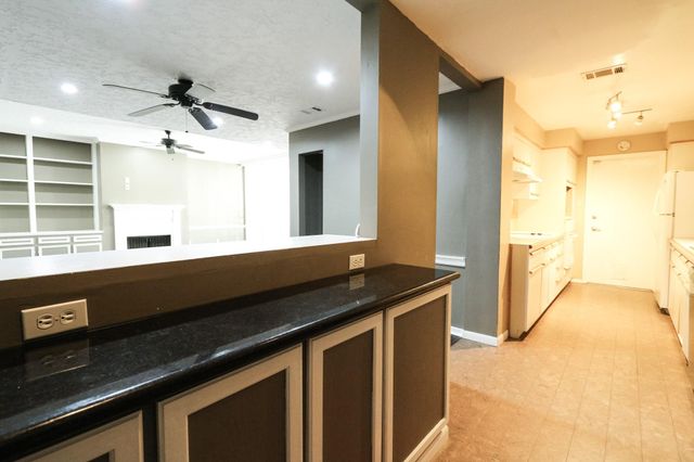 1905 Park Street, Houston, TX 77019