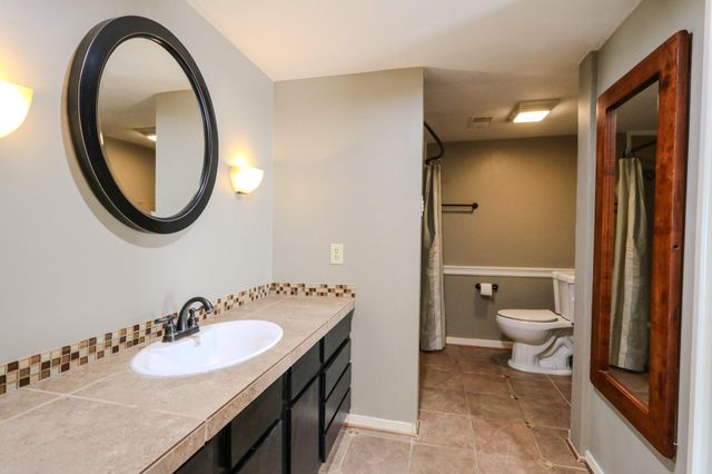1905 Park Street, Houston, TX 77019