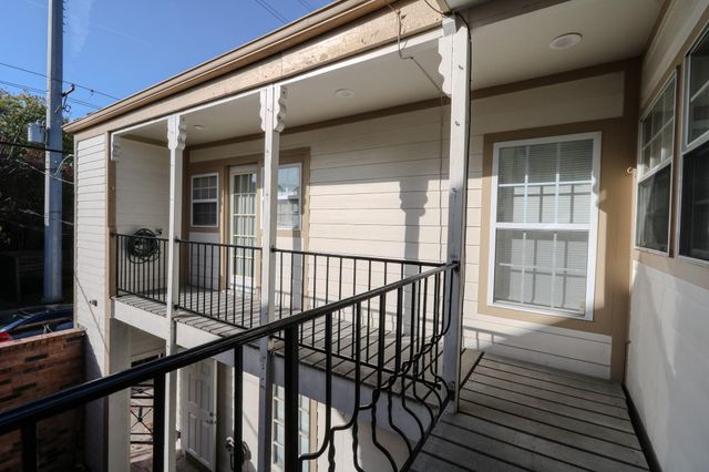 1905 Park Street, Houston, TX 77019