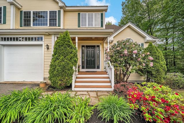 22 Hillcrest Dr, Acton, MA 01720