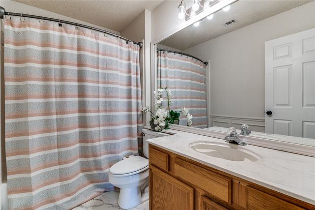 2833 Clearmeadow Drive, Mesquite, TX 75181