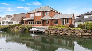 2004 Evergreen Ct, Yakima, WA 98902