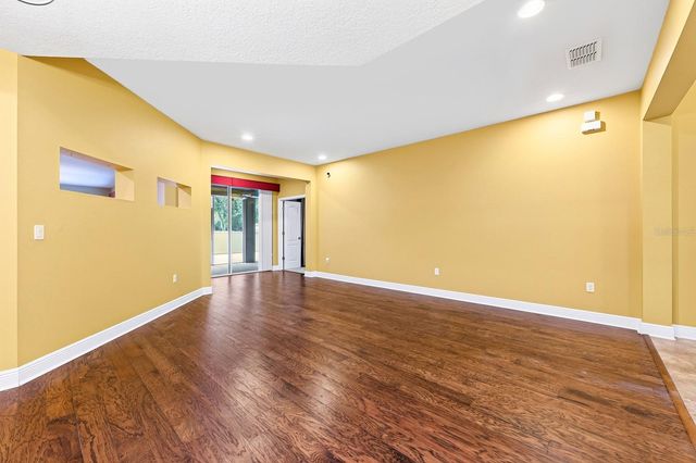 2522 TREE MEADOW LOOP, Apopka, FL 32712