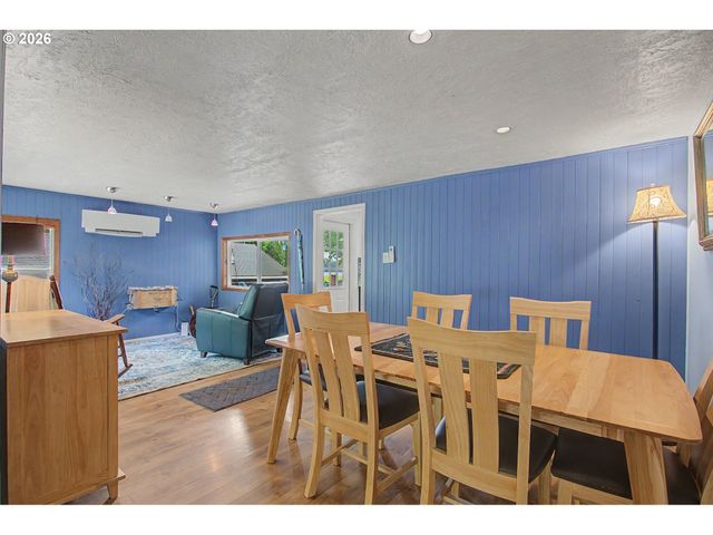 17109 Se EVERGREEN Hwy, Vancouver, WA 98683
