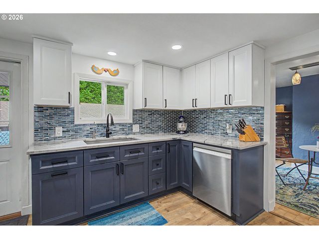 17109 Se EVERGREEN Hwy, Vancouver, WA 98683