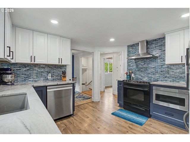 17109 Se EVERGREEN Hwy, Vancouver, WA 98683