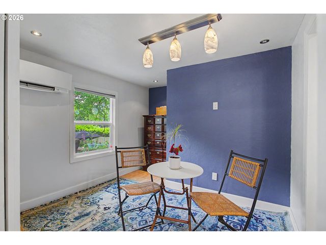 17109 Se EVERGREEN Hwy, Vancouver, WA 98683