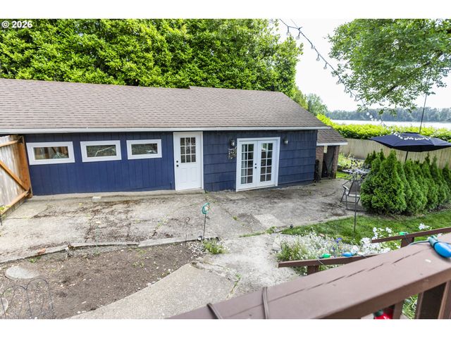 17109 Se EVERGREEN Hwy, Vancouver, WA 98683
