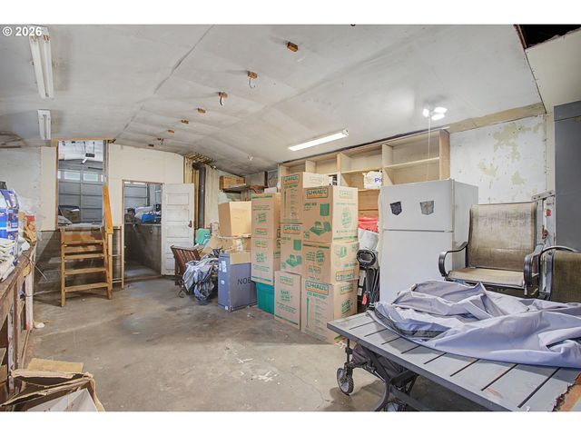 17109 Se EVERGREEN Hwy, Vancouver, WA 98683