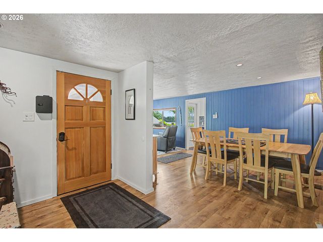 17109 Se EVERGREEN Hwy, Vancouver, WA 98683