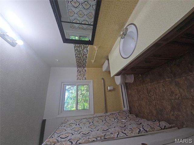 11880 Cypress Road, Dixon, MO 65459