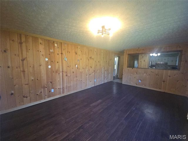 11880 Cypress Road, Dixon, MO 65459