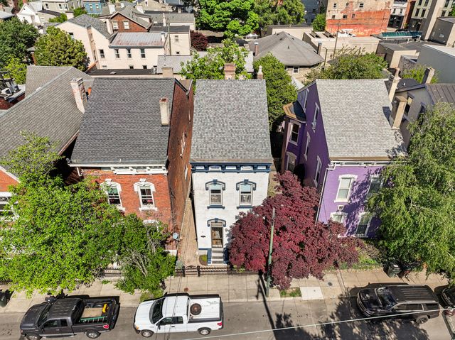 910 Main Street, Covington, KY 41011