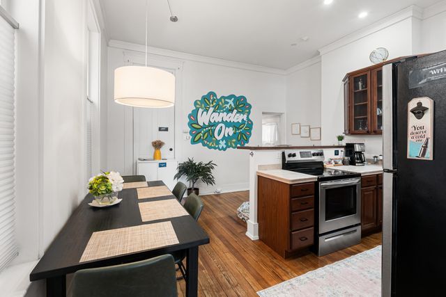 910 Main Street, Covington, KY 41011