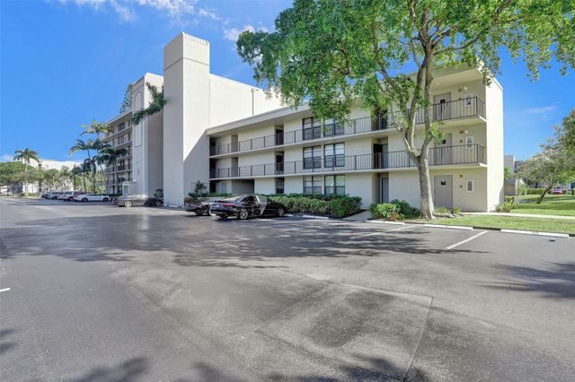 4 Royal Palm Way 503, Boca Raton, FL 33432