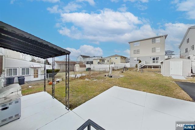 207 Lafayette Avenue, Lyndhurst, NJ 07071