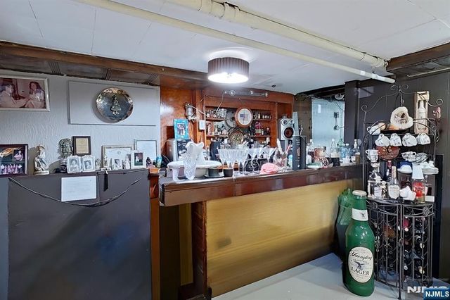 207 Lafayette Avenue, Lyndhurst, NJ 07071