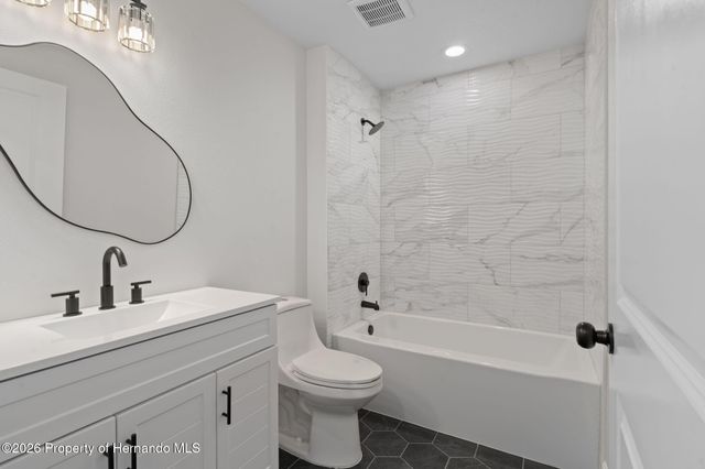 10128 Noddy Tern Road, Weeki Wachee, FL 34613