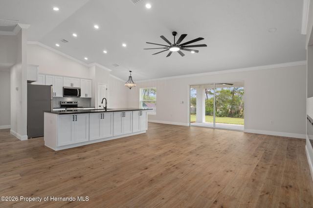 10128 Noddy Tern Road, Weeki Wachee, FL 34613