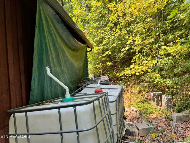 30 Holden Hollow, Jamestown, TN 38556