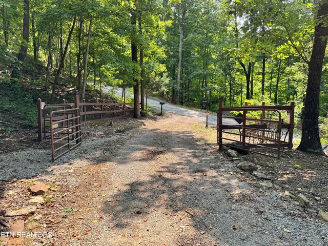 30 Holden Hollow, Jamestown, TN 38556