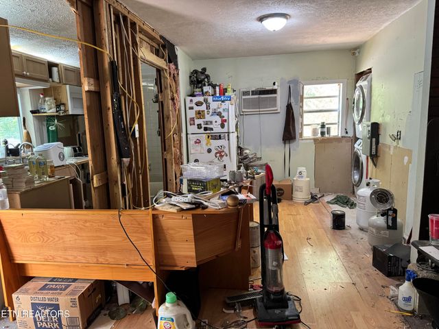 30 Holden Hollow, Jamestown, TN 38556