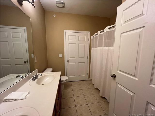 621 Marshtree Lane 305, Fayetteville, NC 28314