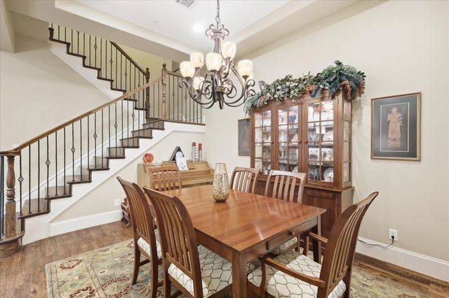 2809 Creekway Drive, Carrollton, TX 75010