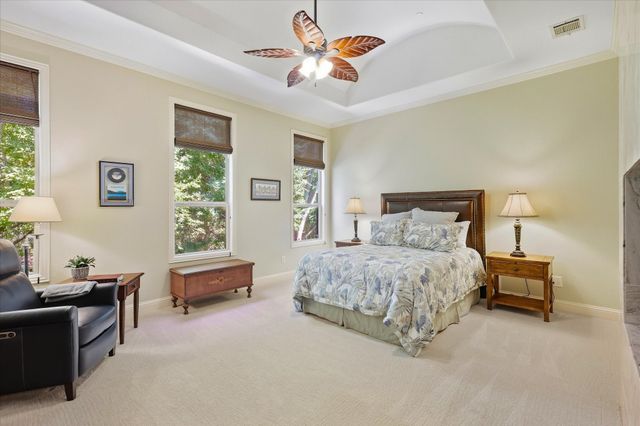 2809 Creekway Drive, Carrollton, TX 75010