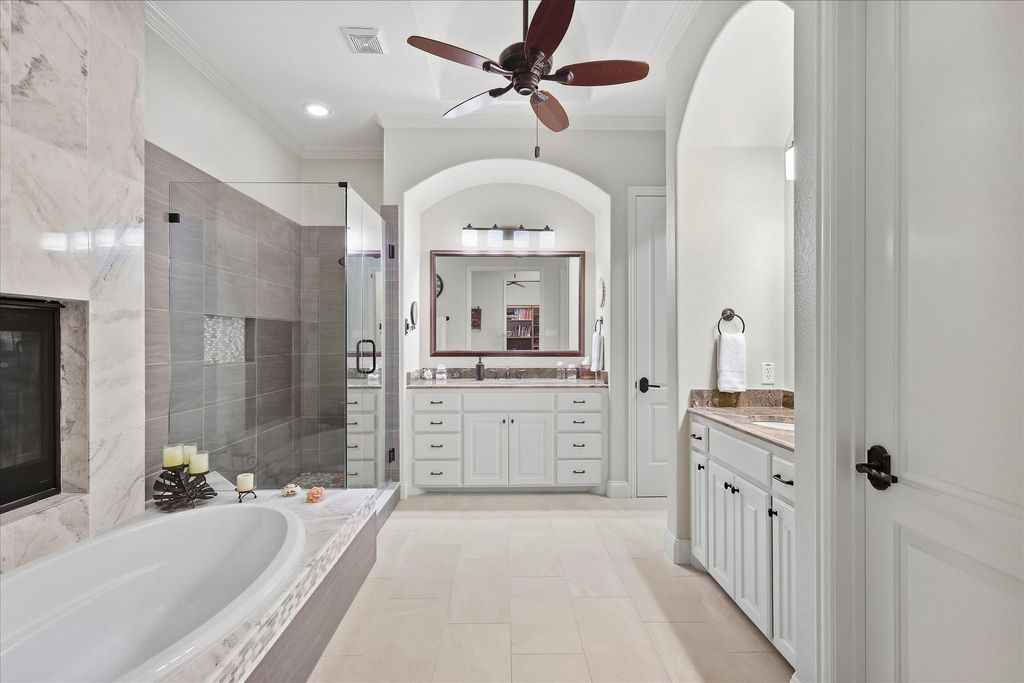 2809 Creekway Drive, Carrollton, TX 75010 — photo 5