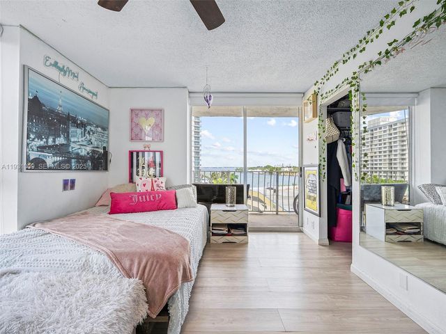 7601 E Treasure Dr 711, North Bay Village, FL 33141