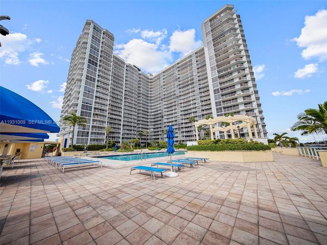 7601 E Treasure Dr 711, North Bay Village, FL 33141