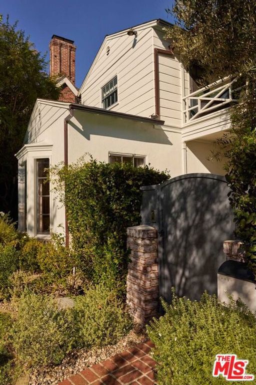 638 N Cherokee Avenue, Los Angeles, CA 90004 — photo 2