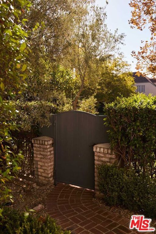 638 N Cherokee Avenue, Los Angeles, CA 90004 — photo 3