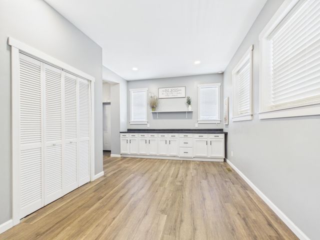 1208 10th Avenue, Huntington, WV 25701