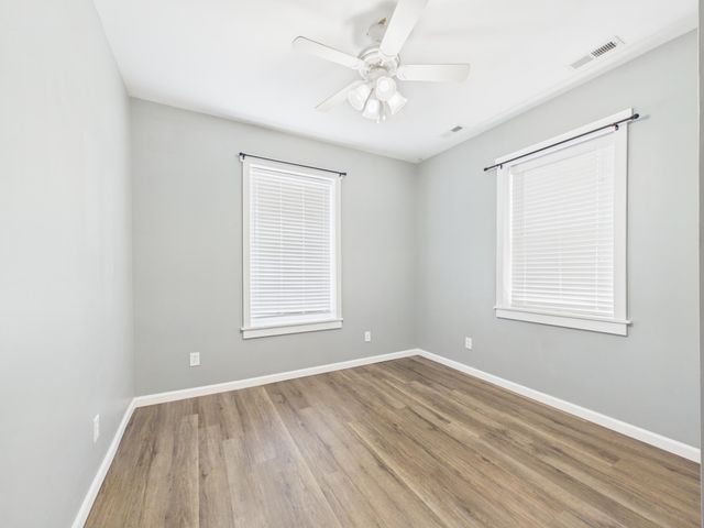 1208 10th Avenue, Huntington, WV 25701