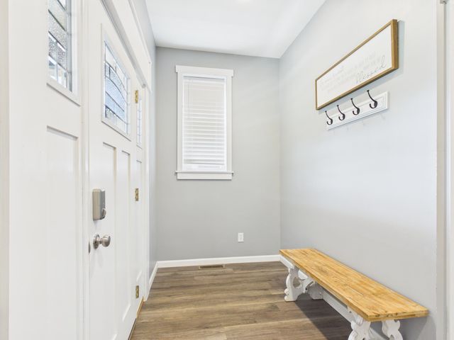 1208 10th Avenue, Huntington, WV 25701
